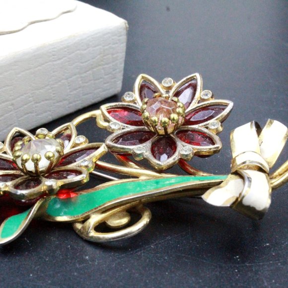 Vintage 40's Glass Flower Enamel Bouquet Designer Brooch - Picture 10 of 11